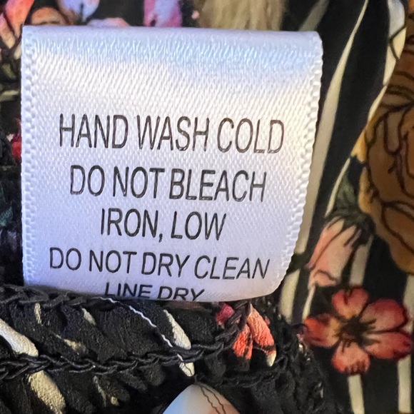 Impulsive 💖 Off the Shoulder Top - Picture 15 of 15